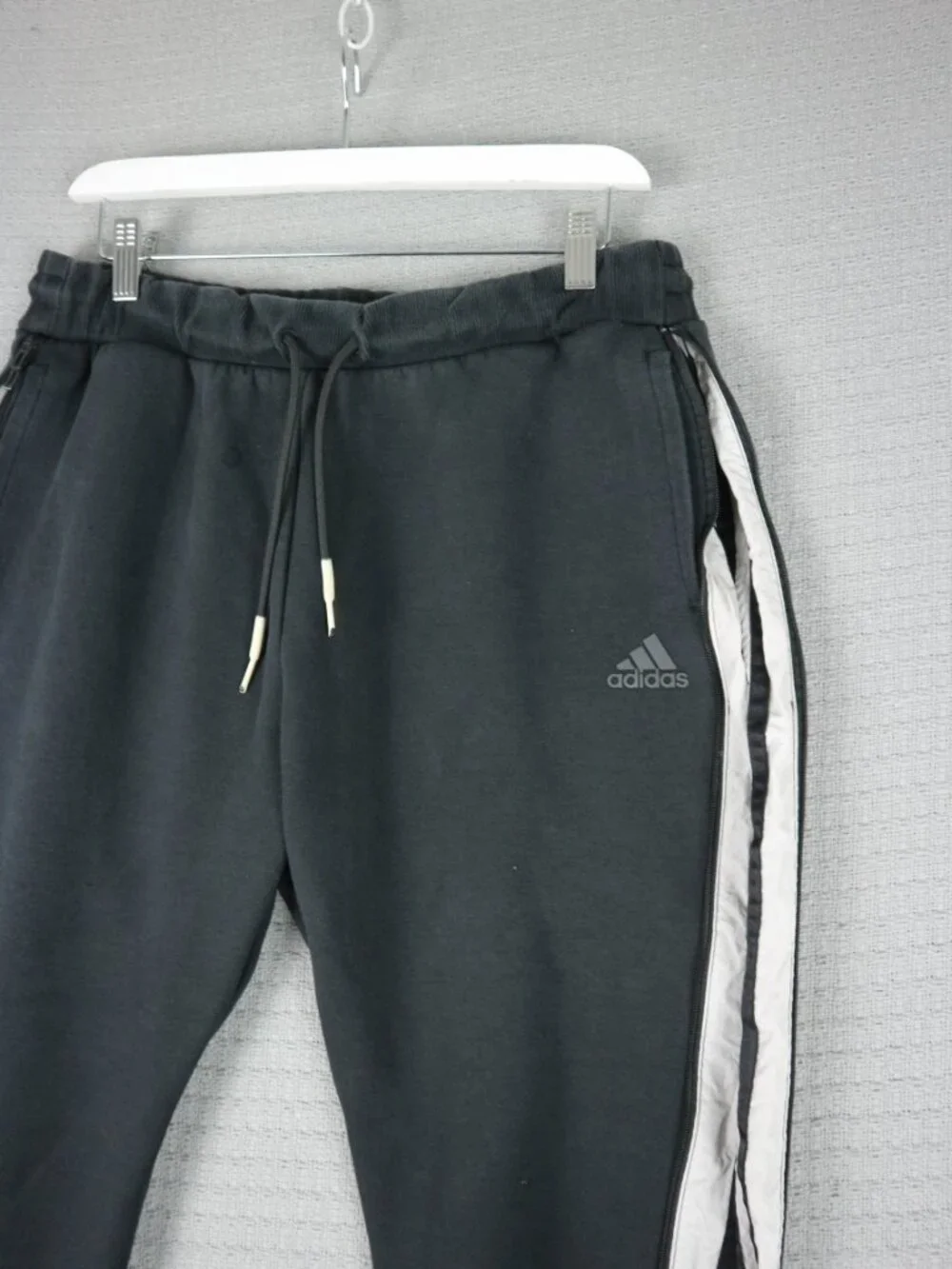 Adidas Youth XL Jogger Pants Vintage Streetwear Athleisure - Picture 4 of 8